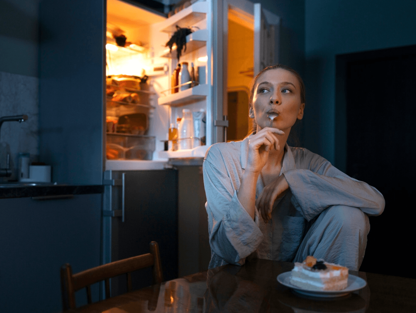 Emoční přejídání: Proč vůle nestačí a co říká věda o biochemické pasti, do níž padají miliony Čechů